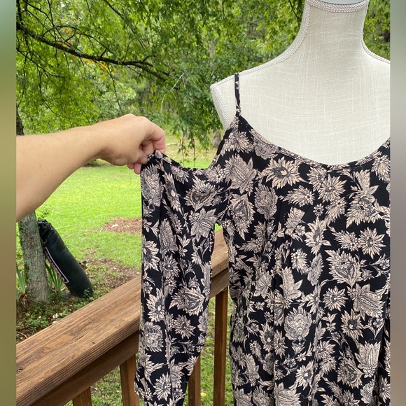 Honey punch Black Floral Cold Shoulder Long Sleeved Mini Dress - Picture 3 of 7